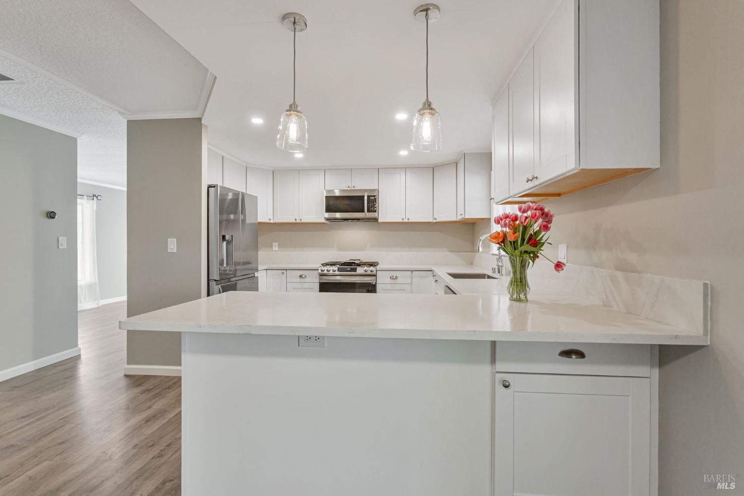 516 Sherry N St #244