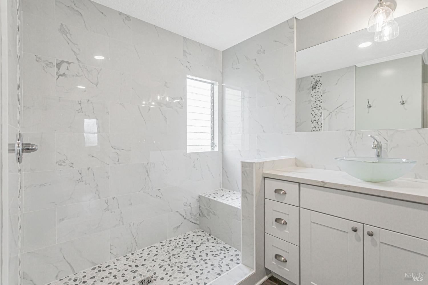 516 Sherry N St #244