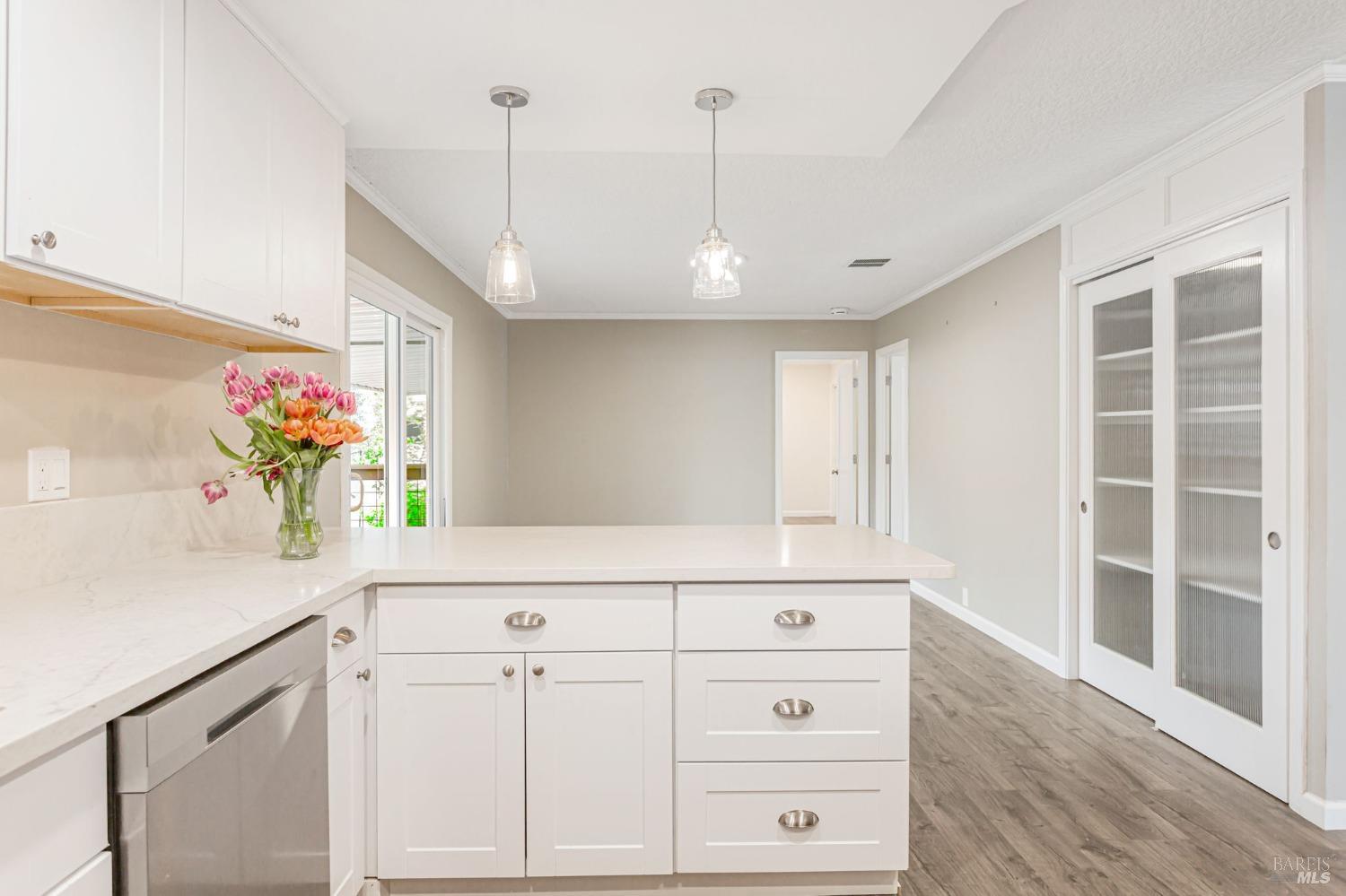 516 Sherry N St #244