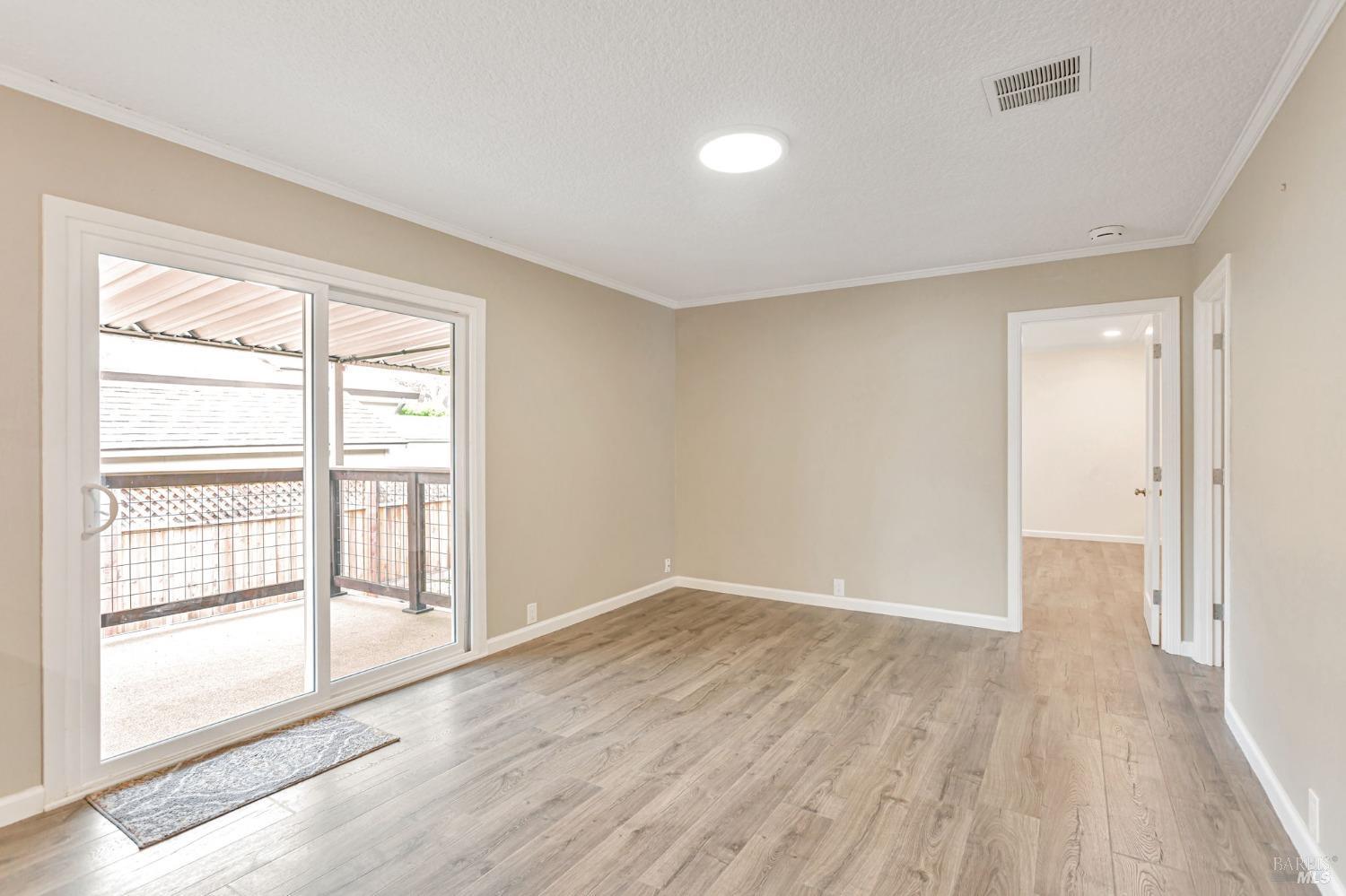 516 Sherry N St #244