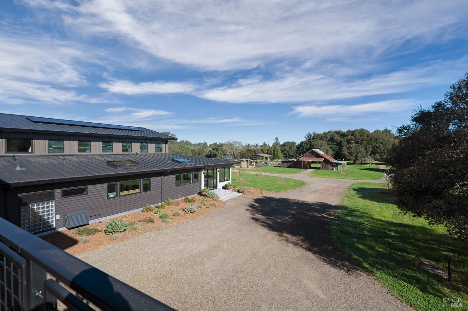 555 Snow Rd