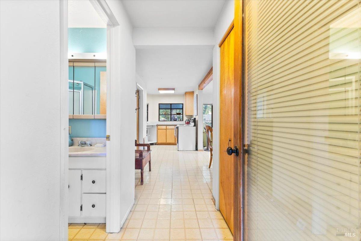 2426 S Fitch Mountain Rd