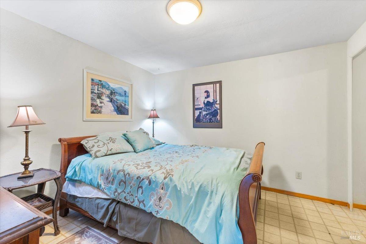 2426 S Fitch Mountain Rd