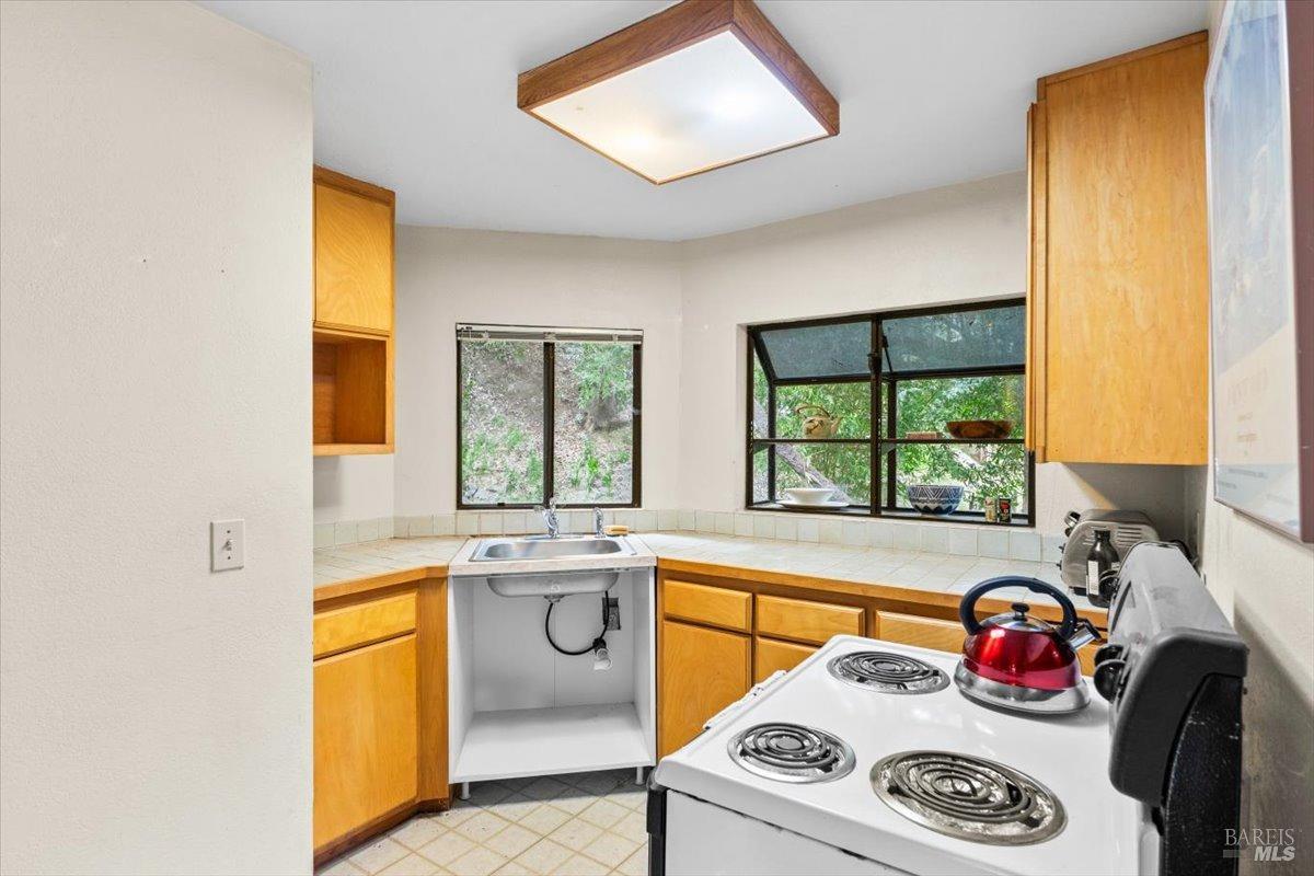 2426 S Fitch Mountain Rd