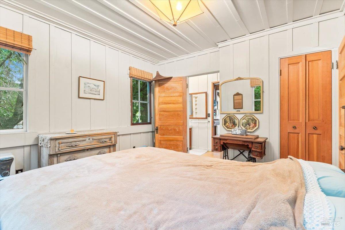 2426 S Fitch Mountain Rd