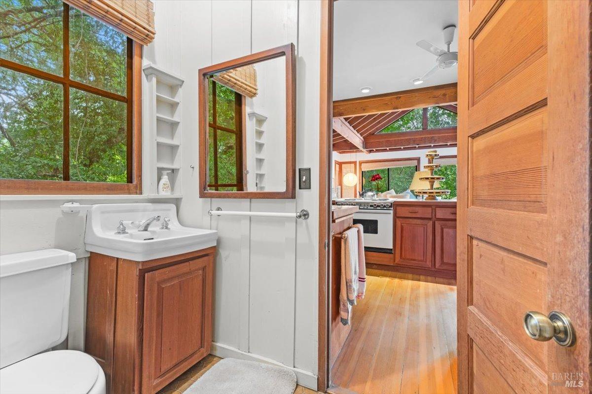 2426 S Fitch Mountain Rd