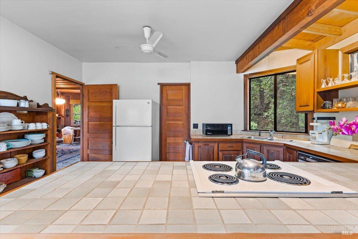 2426 S Fitch Mountain Rd