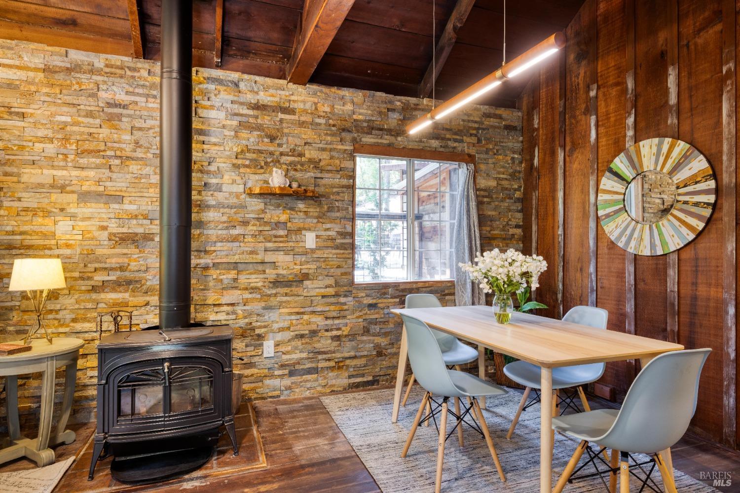 19510 Hidden Valley Rd