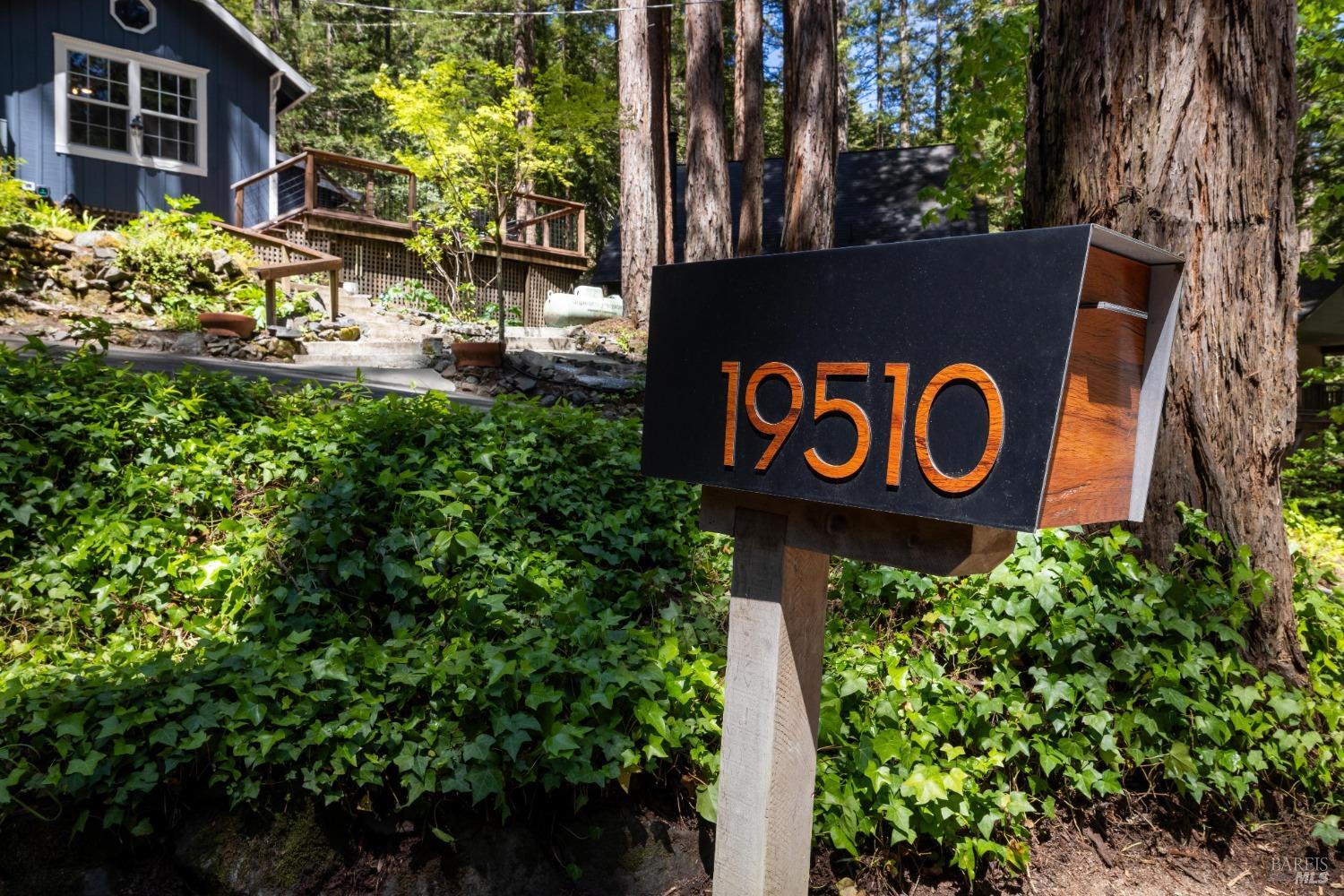 19510 Hidden Valley Rd