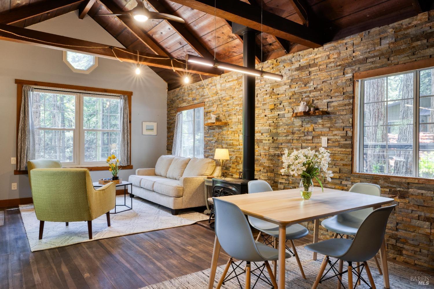 19510 Hidden Valley Rd