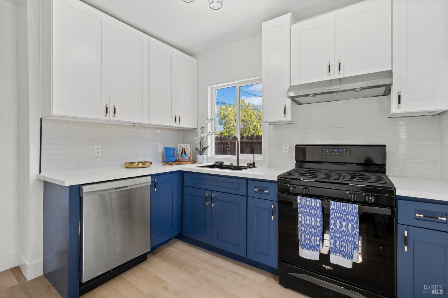 808 Bennett valley Rd