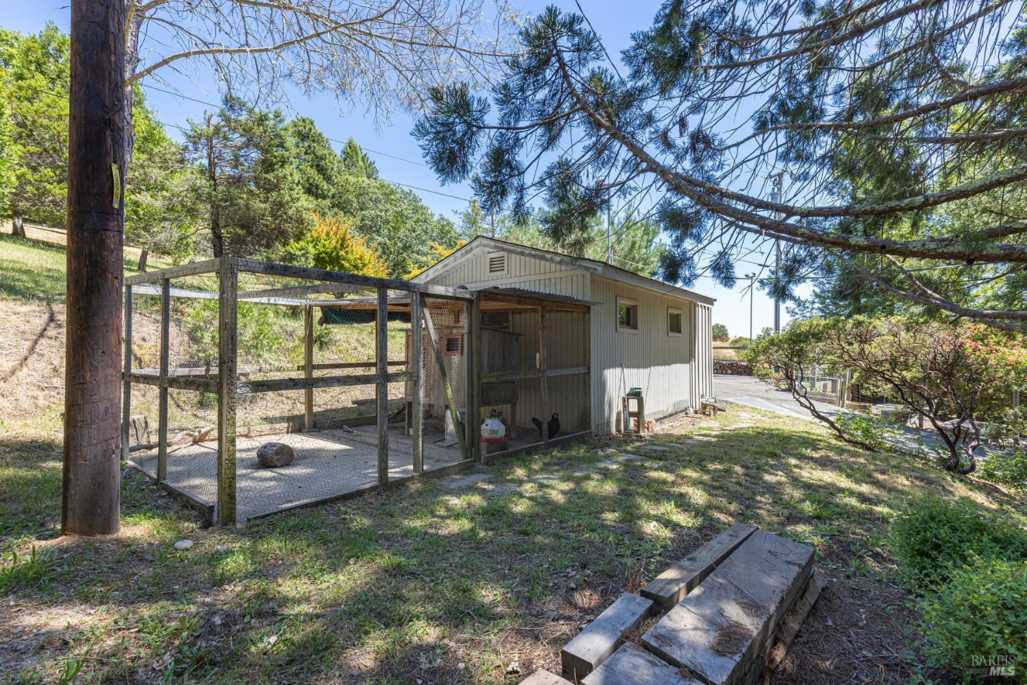 1643-1653 Furlong Rd