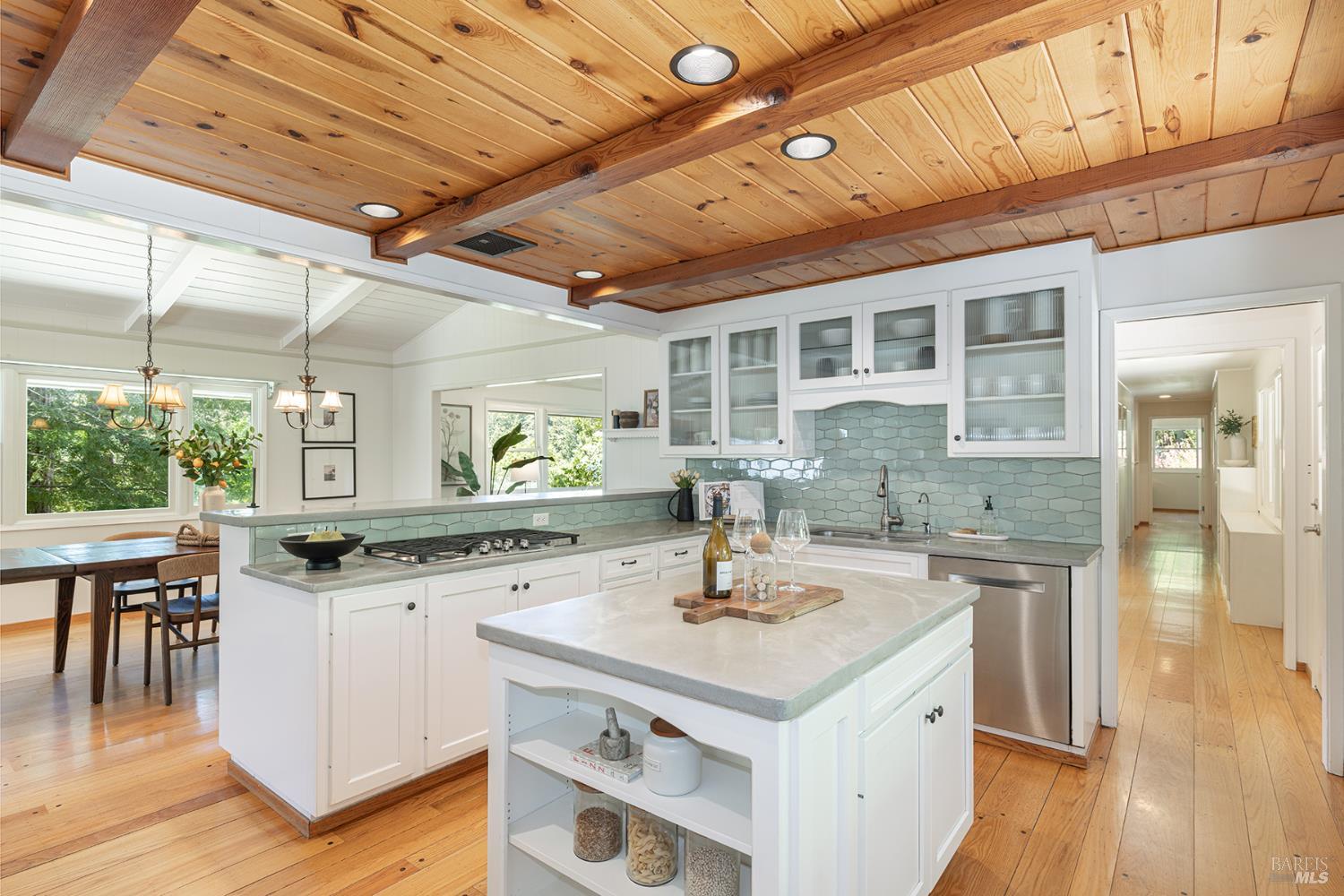 1643-1653 Furlong Rd