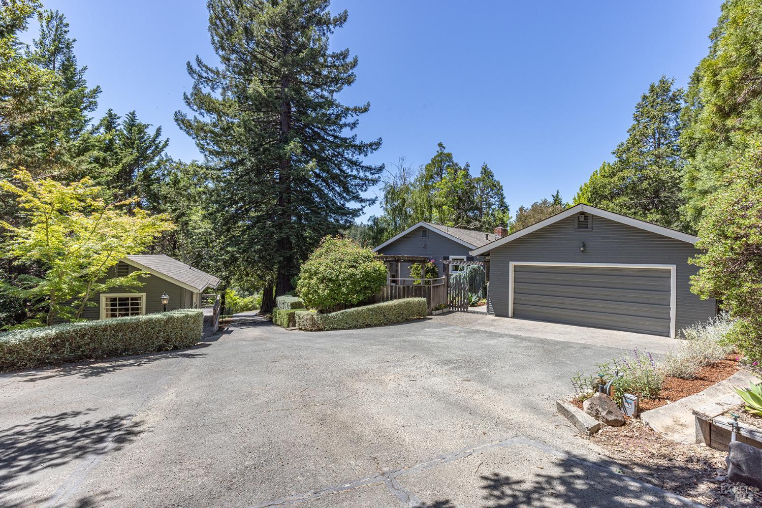 1643-1653 Furlong Rd