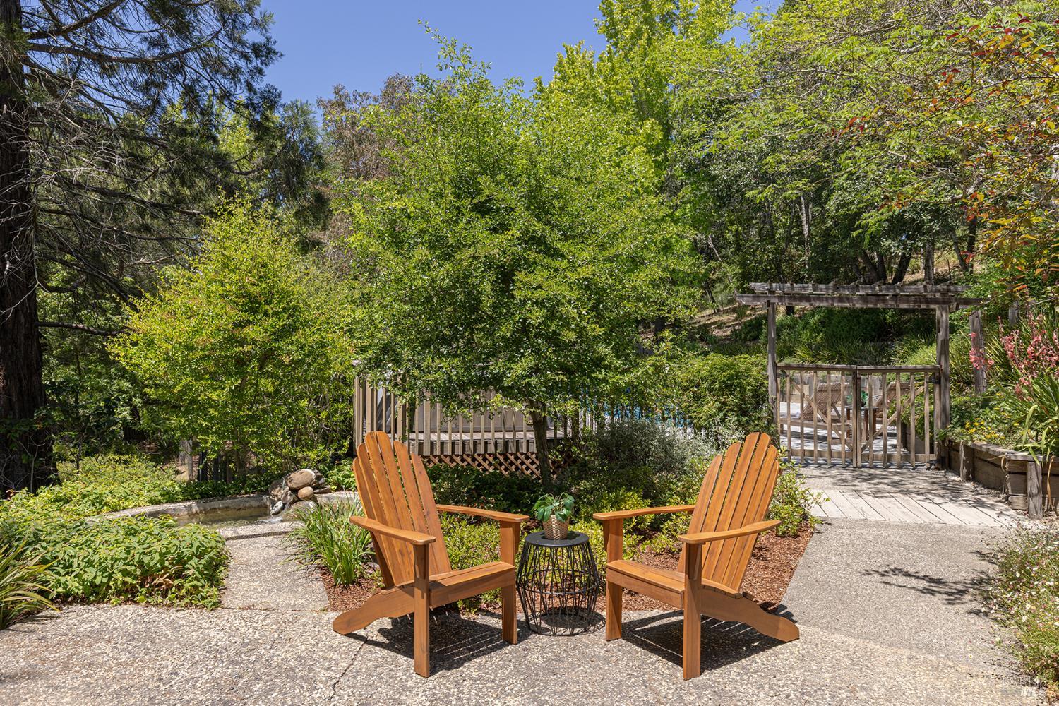 1643-1653 Furlong Rd