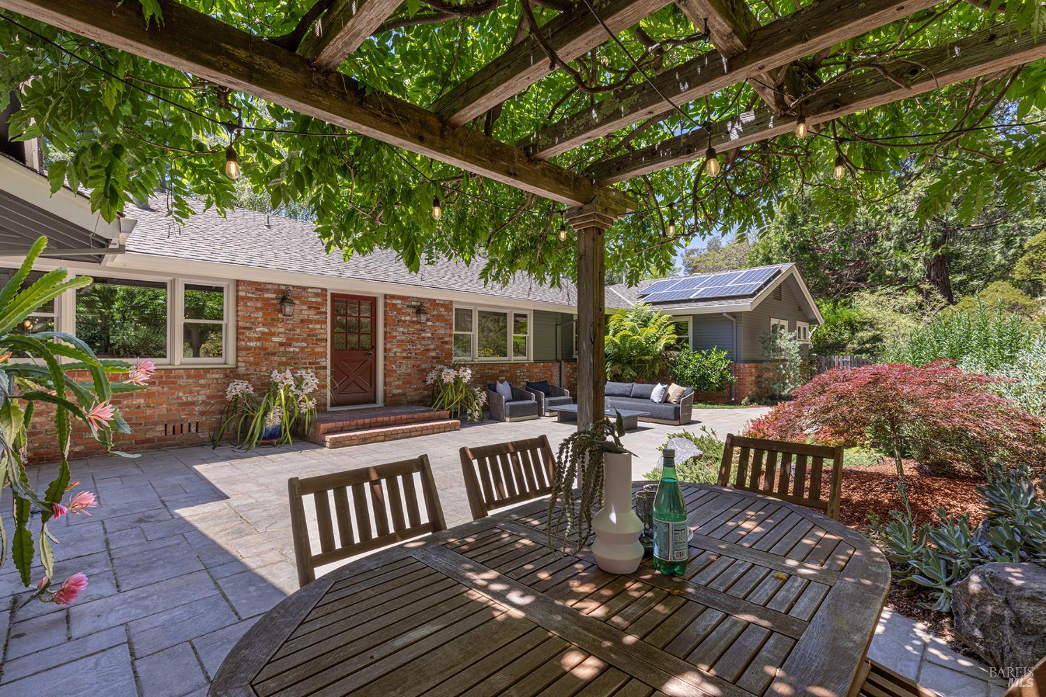 1643-1653 Furlong Rd