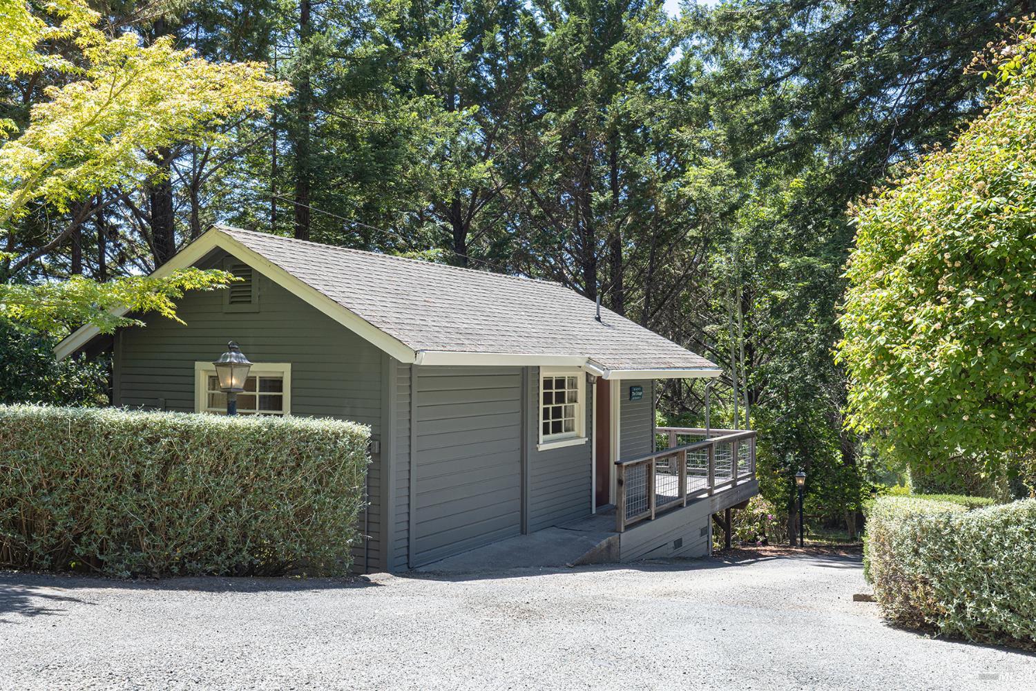 1643-1653 Furlong Rd