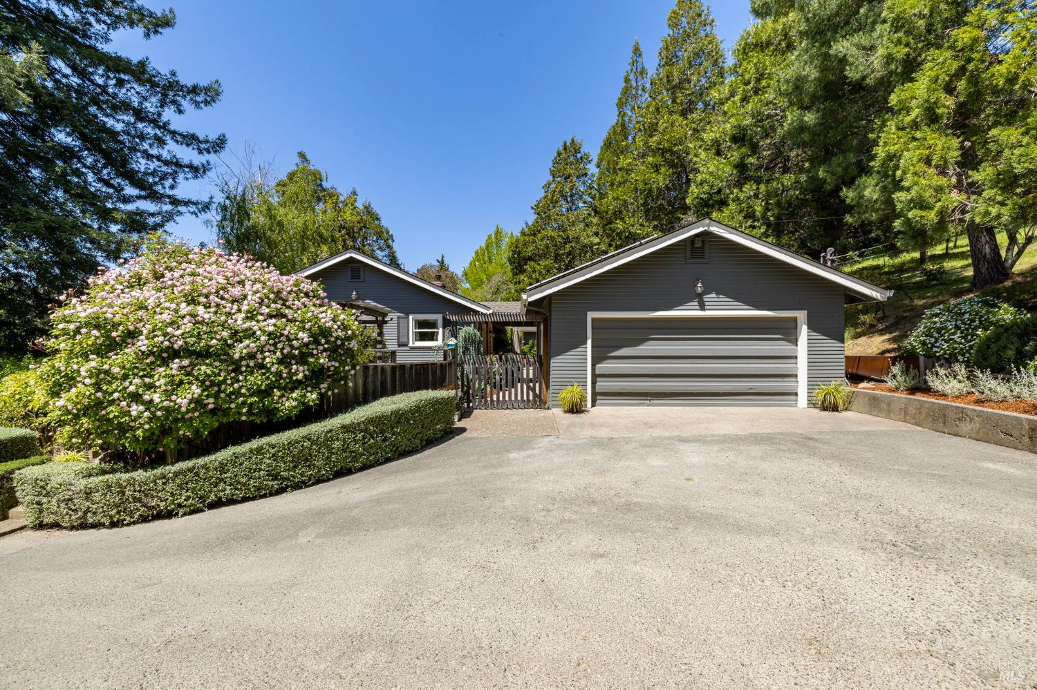 1643-1653 Furlong Rd