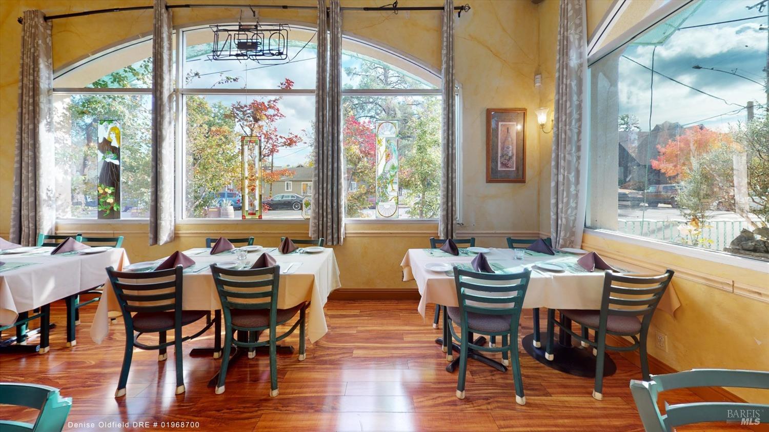 504 N Cloverdale Blvd #1