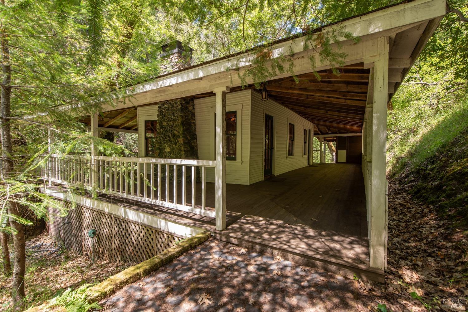 16333 Yerba Santa Road