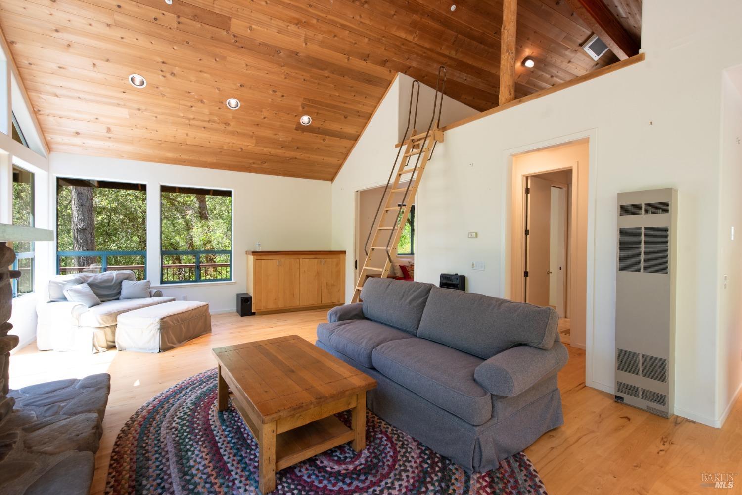 16333 Yerba Santa Road