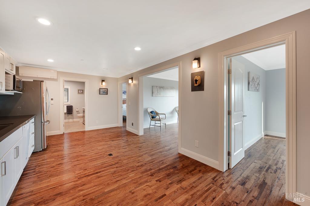5560 Crystal Dr
