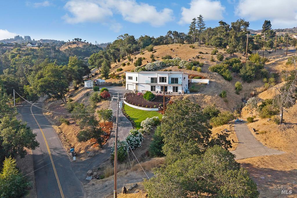5560 Crystal Dr