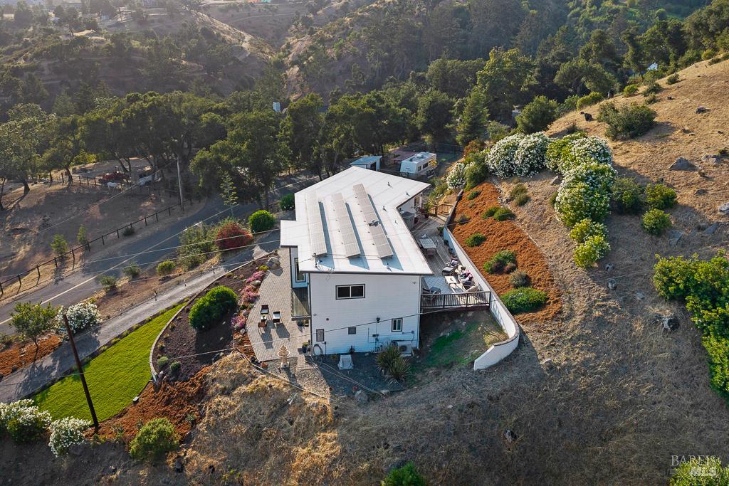 5560 Crystal Dr