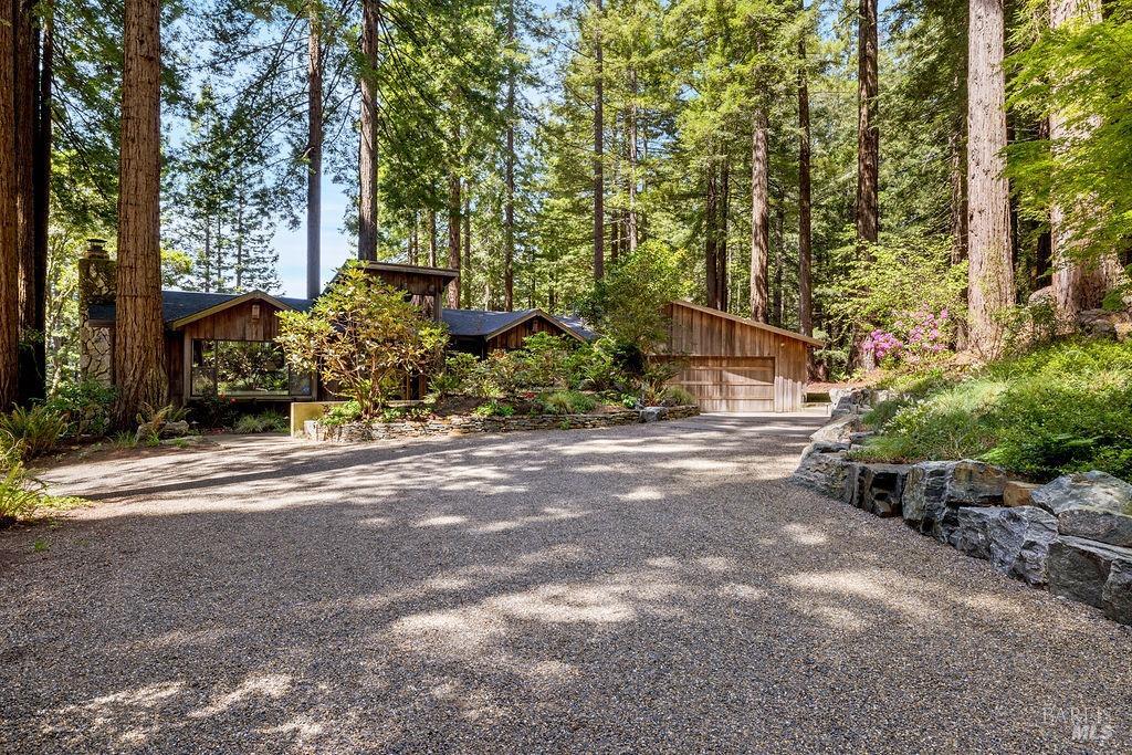 17090 Fitzpatrick Ln