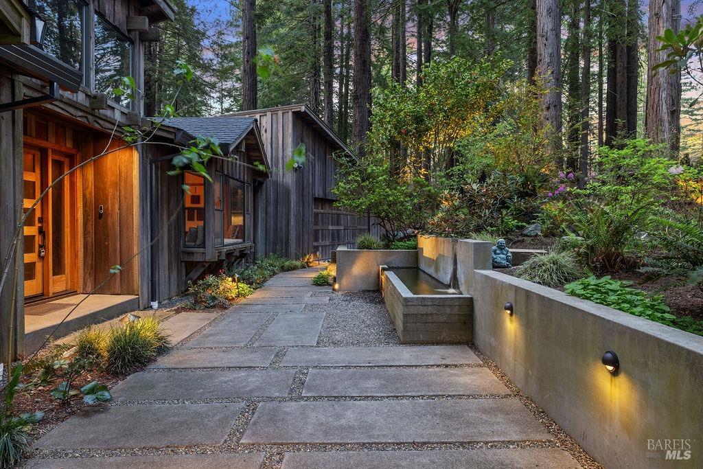 17090 Fitzpatrick Ln