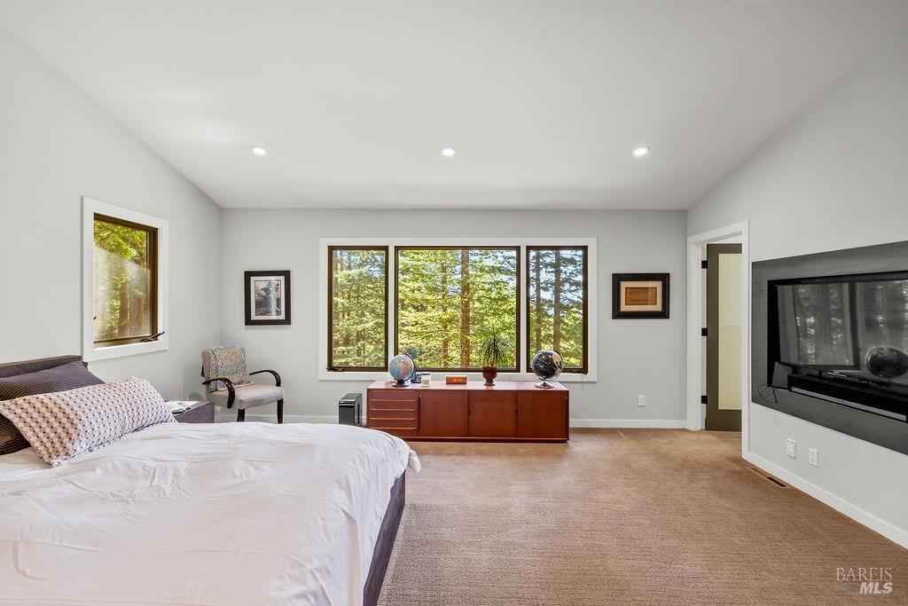 17090 Fitzpatrick Ln