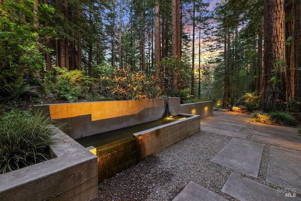 17090 Fitzpatrick Ln
