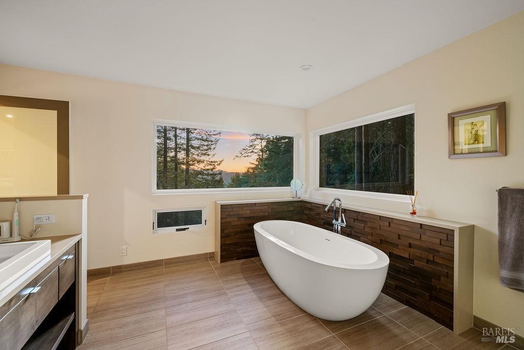 17090 Fitzpatrick Ln