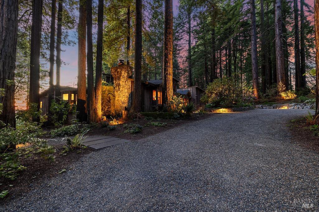 17090 Fitzpatrick Ln