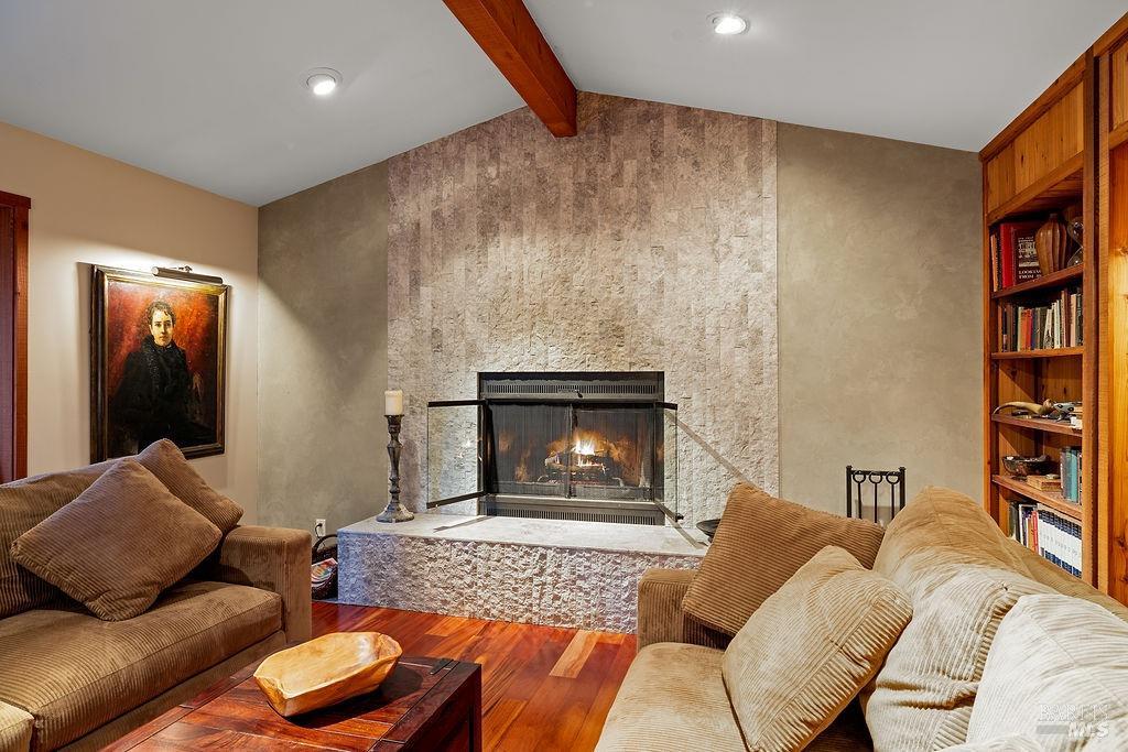 17090 Fitzpatrick Ln