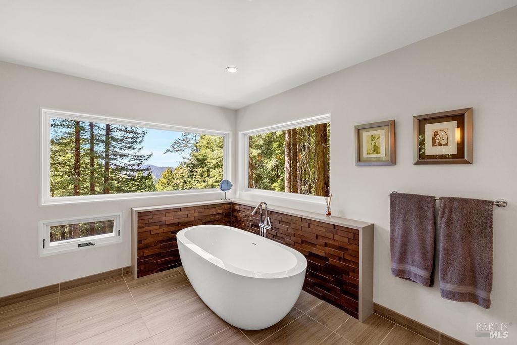 17090 Fitzpatrick Ln