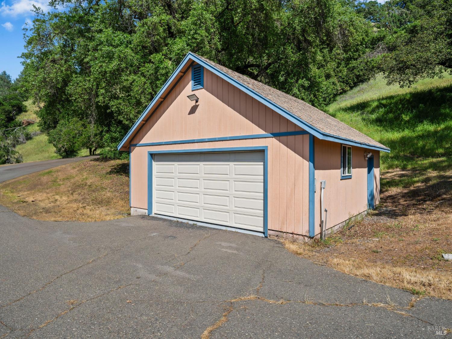 31300 Pine Mountain Road