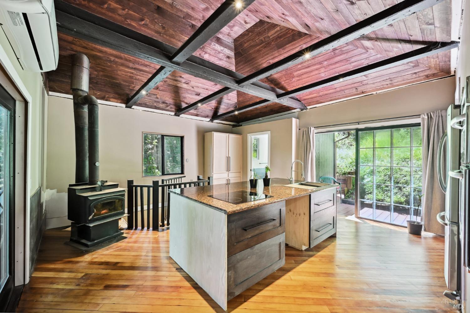 21713 Starrett Hill Dr