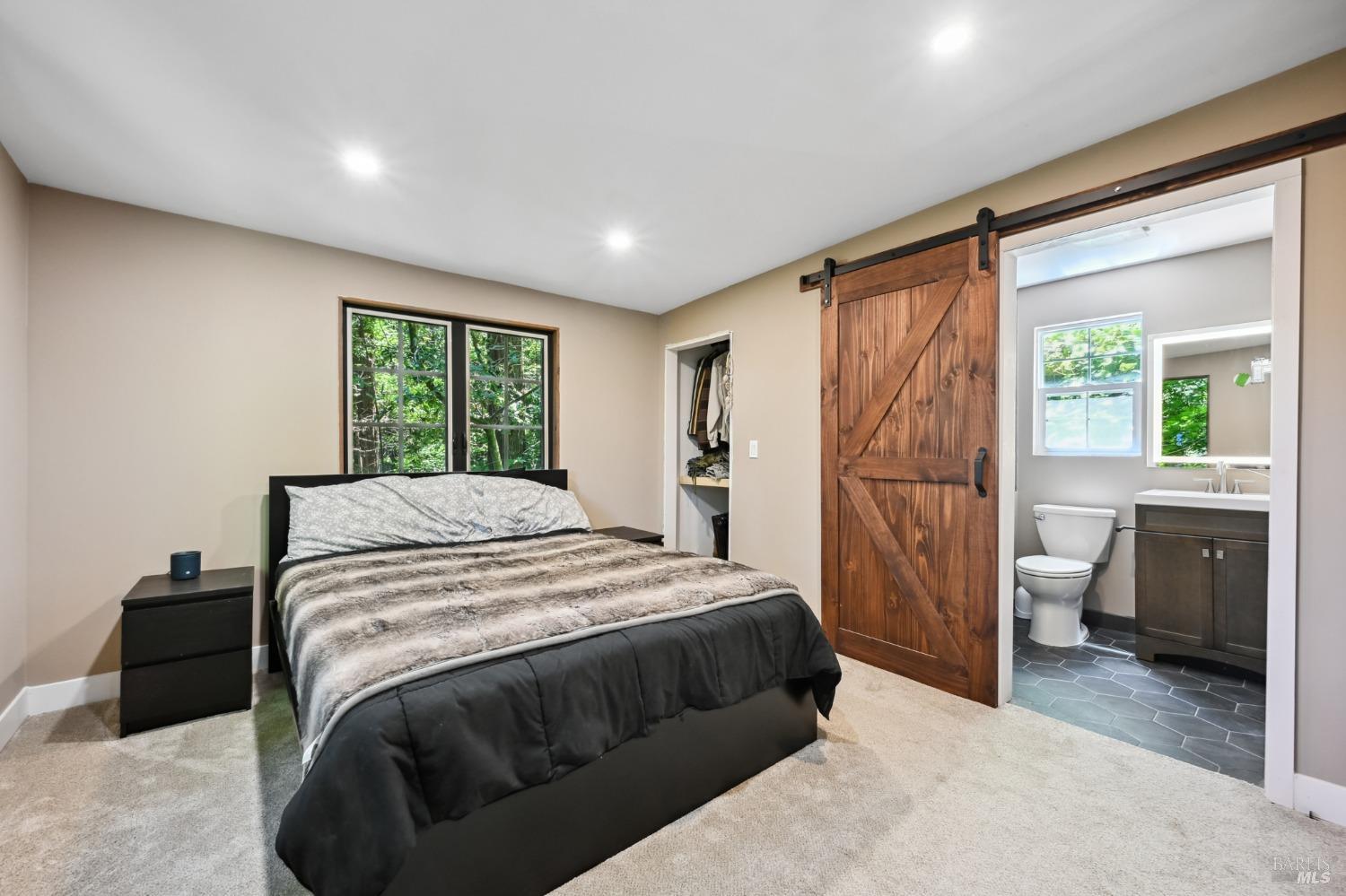 21713 Starrett Hill Dr