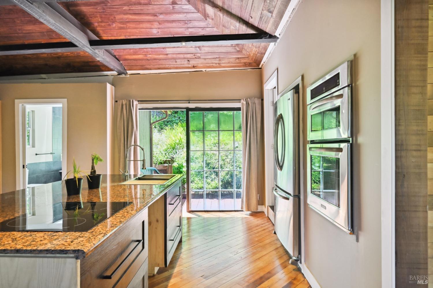 21713 Starrett Hill Dr