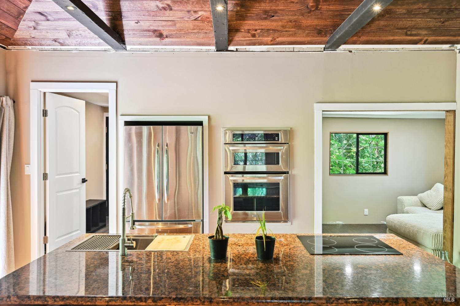 21713 Starrett Hill Dr