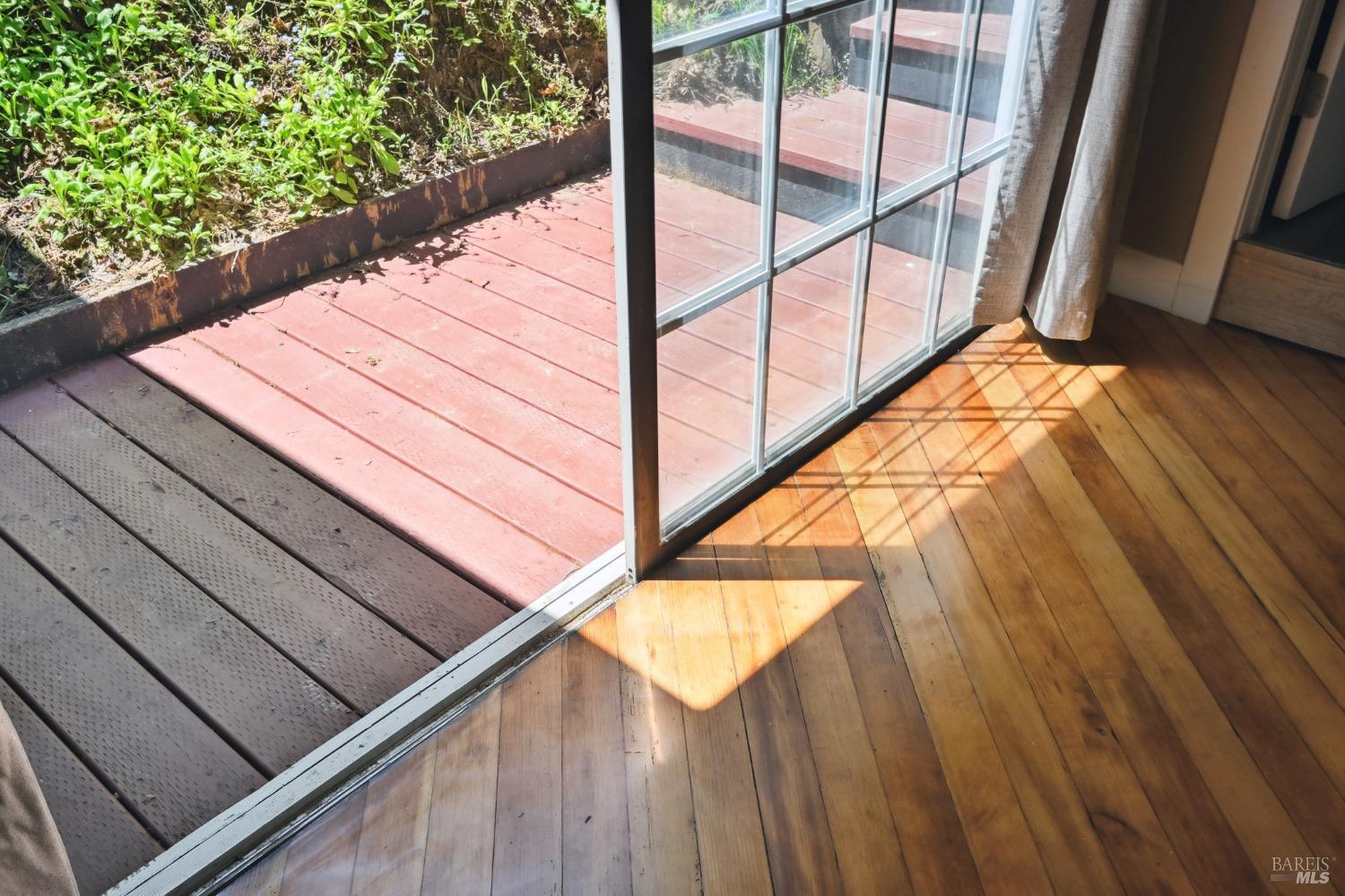 21713 Starrett Hill Dr