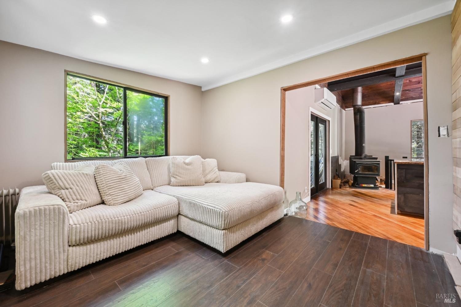 21713 Starrett Hill Dr