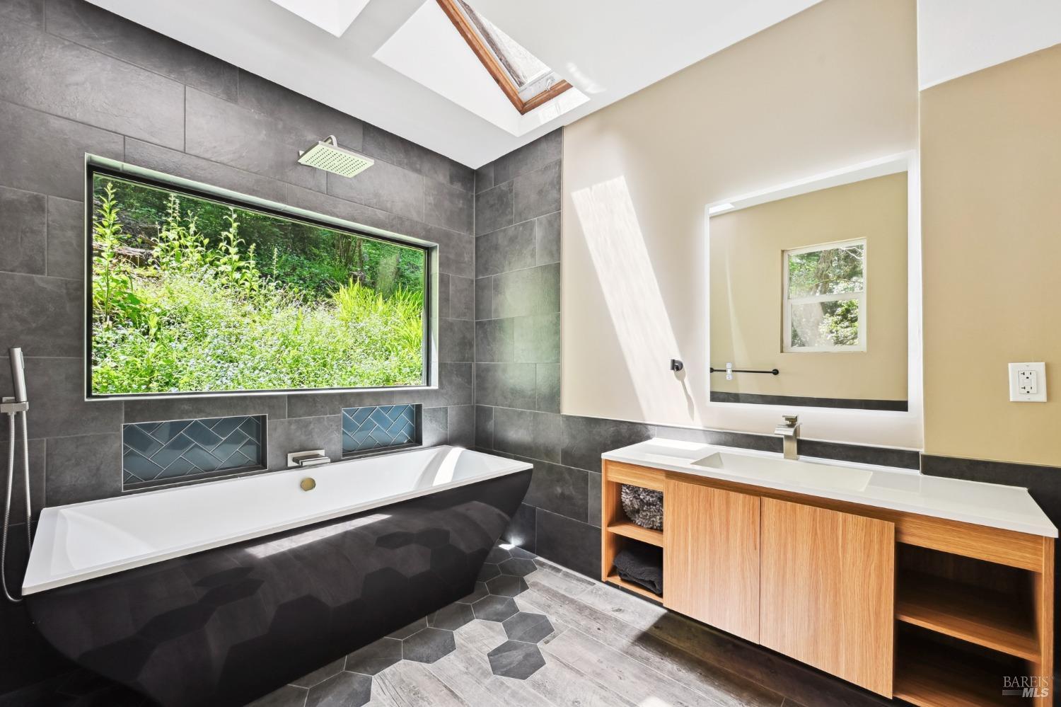 21713 Starrett Hill Dr