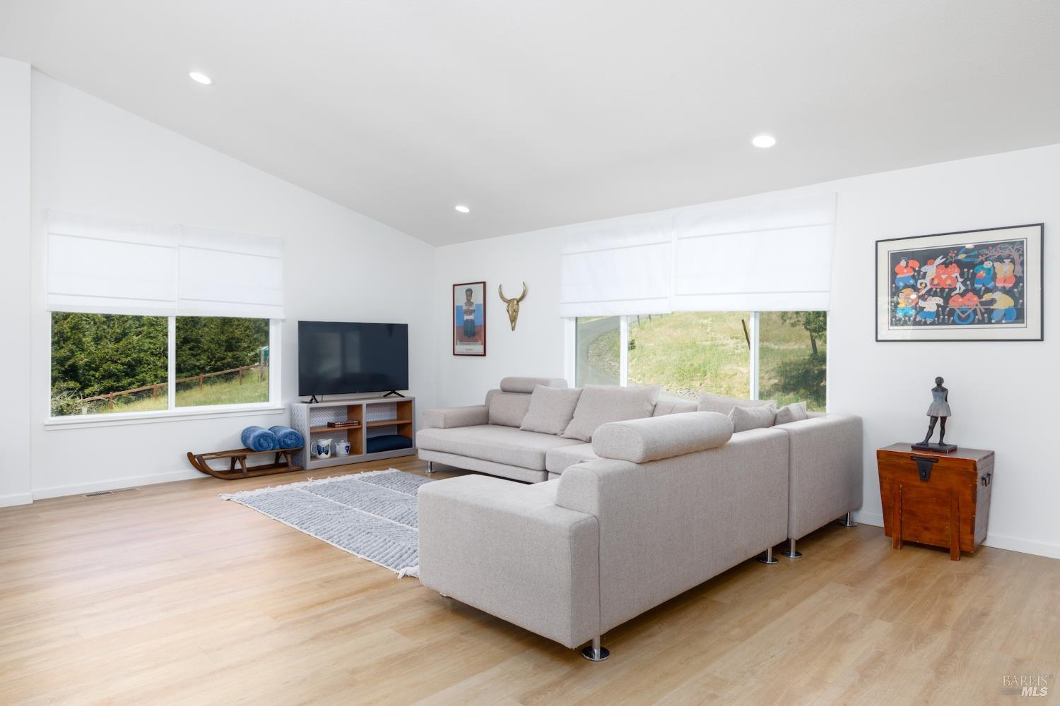 4329 Sonoma Mountain Rd