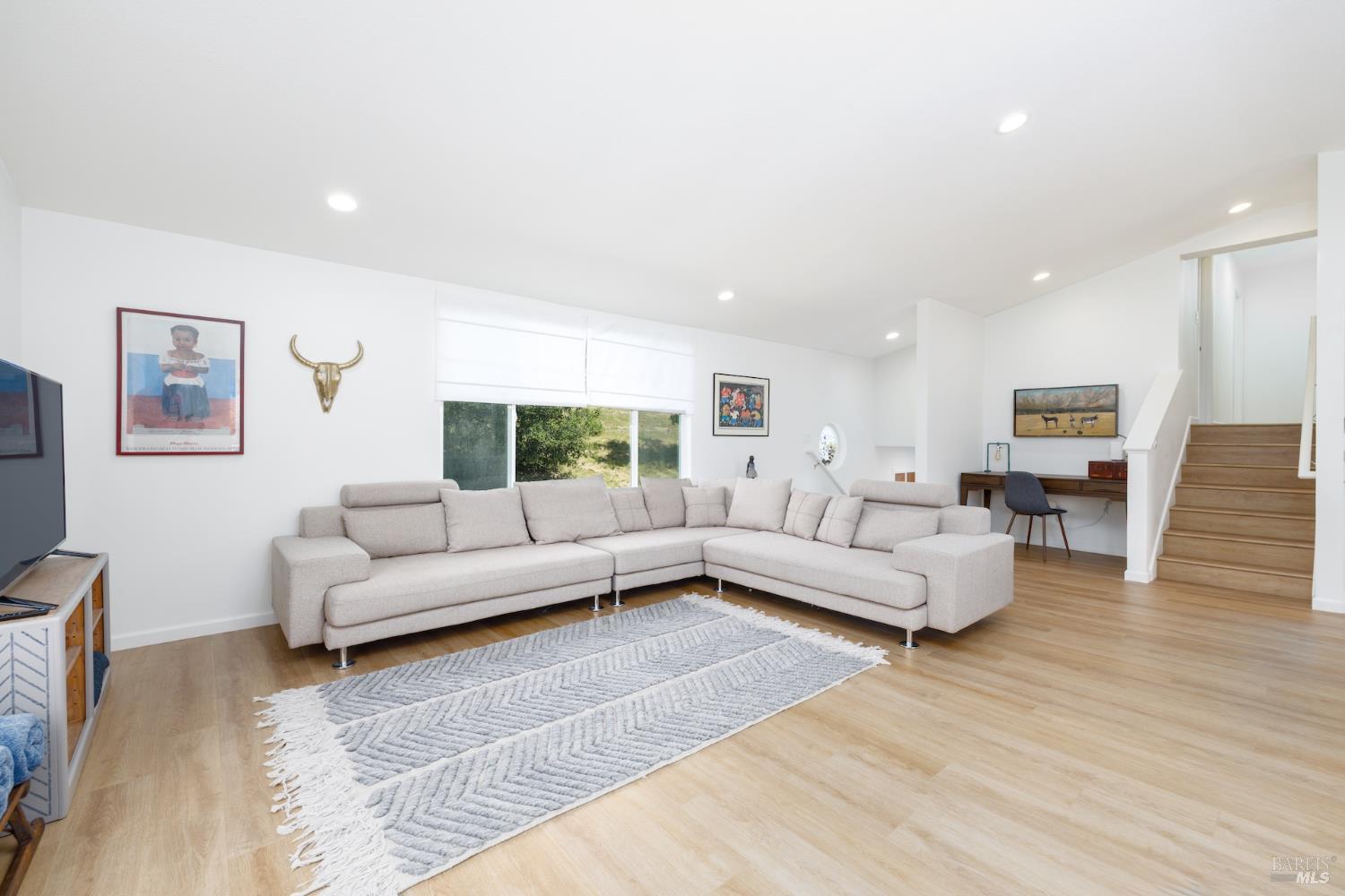 4329 Sonoma Mountain Rd