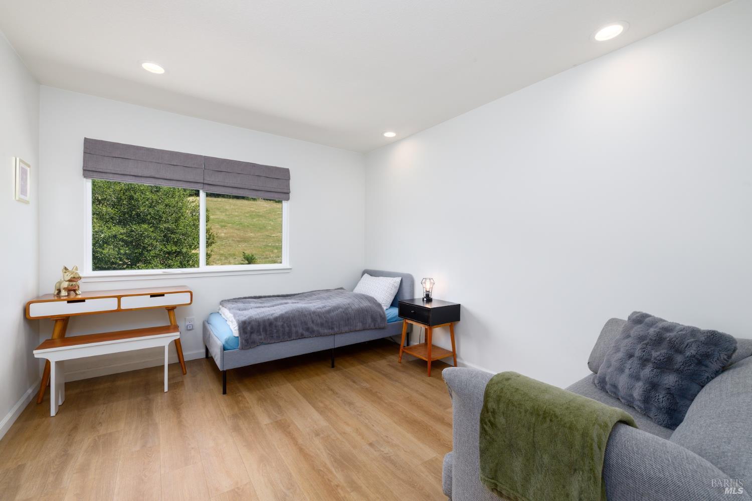 4329 Sonoma Mountain Rd