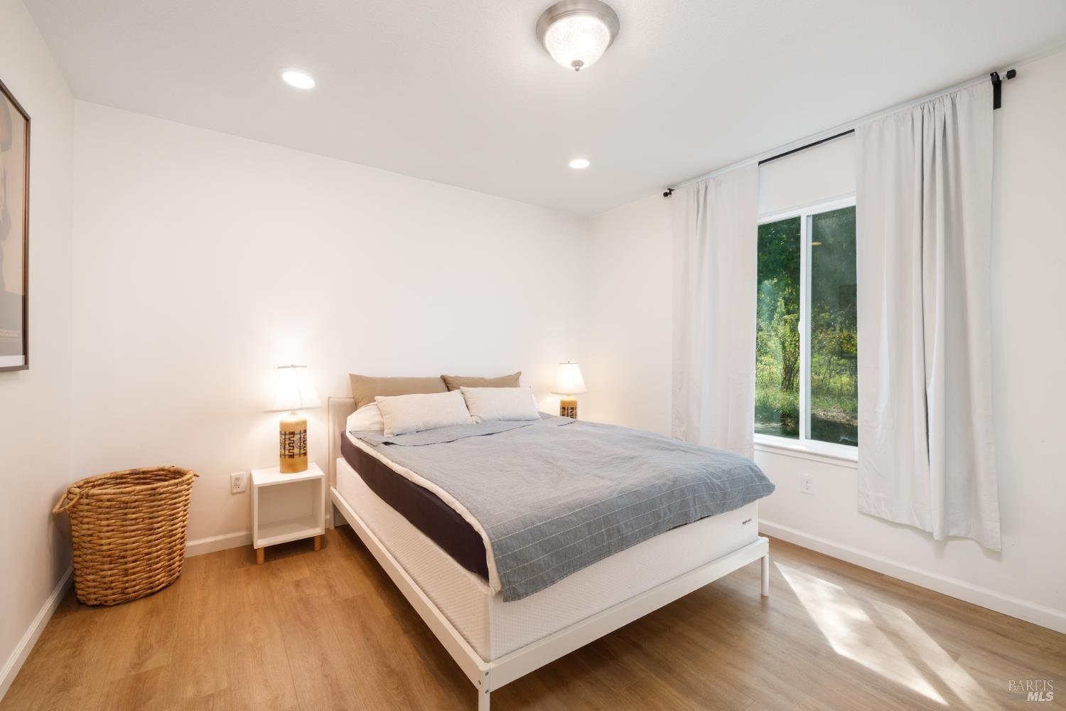 4329 Sonoma Mountain Rd