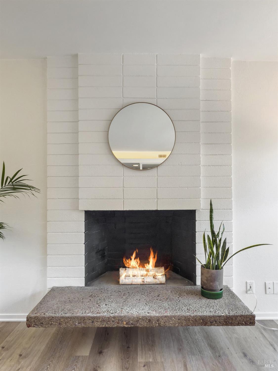 131 Pixley Ave
