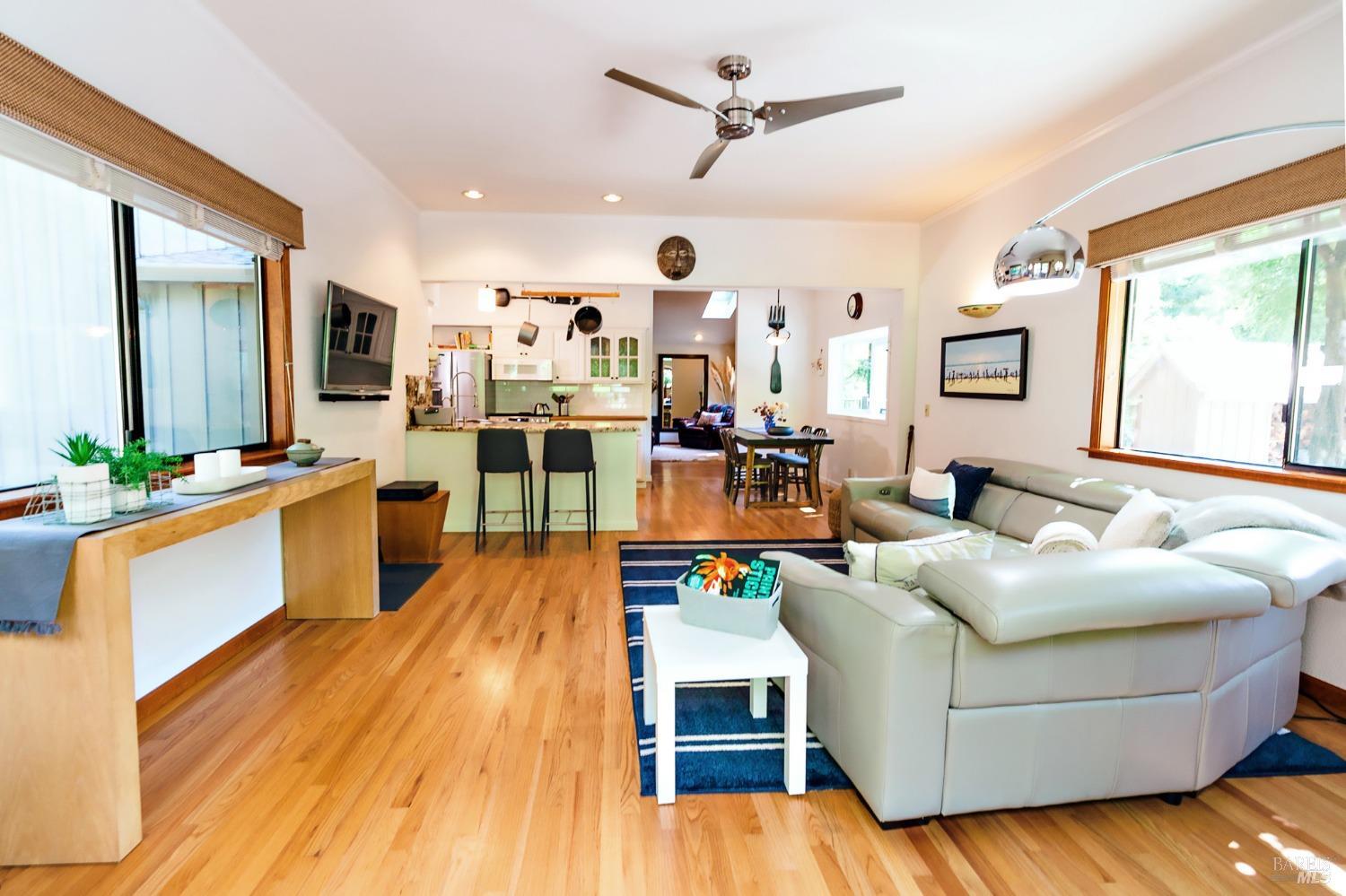 2859 Wallace Creek Rd